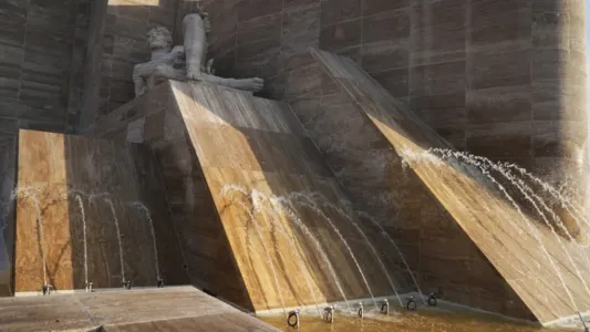 Retiraron el obrador del Monumento Nacional a la Bandera