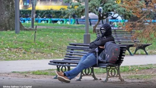 Domingo con frío intenso y densa neblina en Rosario: cómo seguirá el tiempo el resto del fin de semana largo