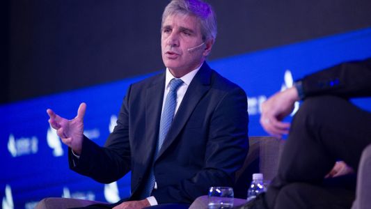 Caputo apuntó contra el kirchnerismo: "Puede haber una invasión extraterrestre, pero Kicillof nunca va a ser presidente"