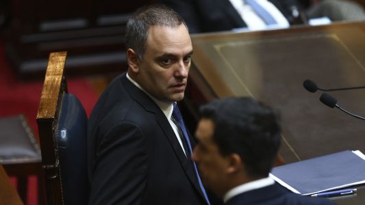 Antes de presentar su declaración jurada, Manuel Adorni pidió ingresar al Régimen Simplificado de Ganancias