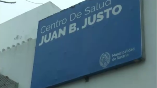 Incendio en un centro de salud y jardín