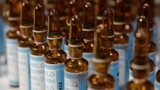 Investigan a cardiólogo y enfermero por estafa al Pami y por acopio de fármacos ilegítimos