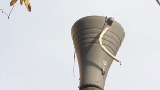 Robaron las farolas de una plaza y dejaron a oscuras a los vecinos de barrio Rucci