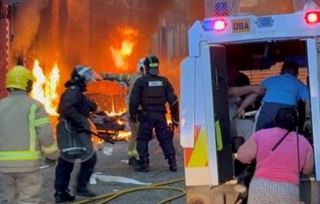 Irlanda: se desató el caos por el ataque de un inmigrante