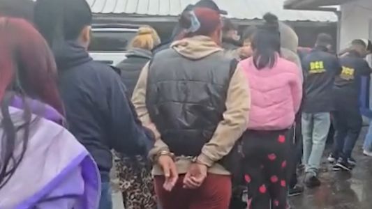 Desbarataron una banda que extorsionaba usuarios de un sitio de citas