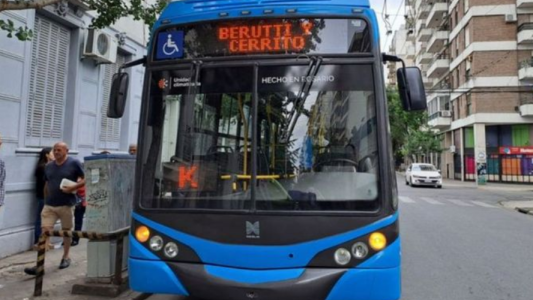 La línea K no circula hasta las 13 por trabajos en la calle San Juan