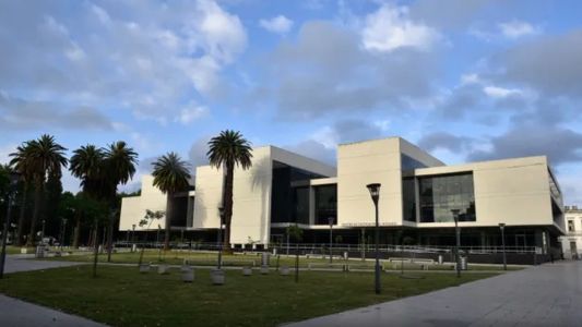 Comenzó el juicio a 21 policías por torturar a siete jóvenes en las Cuatro Plazas