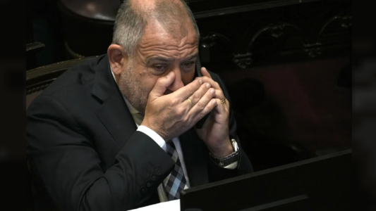 Luis Juez anunció su pase formal al bloque de La Libertad Avanza