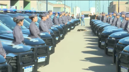El Gobierno entregó 50 nuevos patrulleros al Servicio Penitenciario de Piñero