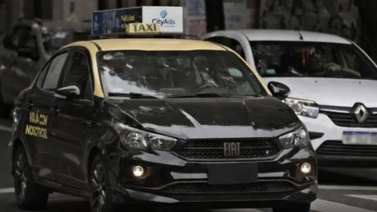 El Concejo de Rosario permitirá publicidad en taxis y suma un ingreso extra para los choferes