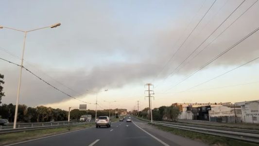 Santa Fe coordina plan conjunto para prevenir incendios en el Delta tras nueva jornada de humo en Rosario