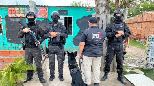 Operativos en Nuevo Alberdi revelan una red de venta de drogas