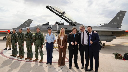 Javier Milei sobre los F-16: “Un símbolo de la argentina que estamos construyendo”