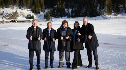 Un discurso moderado y nuevos gestos de alineamiento con Estados Unidos: el paso de Milei por Davos