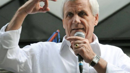 La UOM y cámaras empresarias acordaron una mejora salarial del 35 por ciento en tres partes