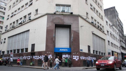 Anses atenderá hasta las 11.30 con normalidad en la sede de Rioja y Sarmiento