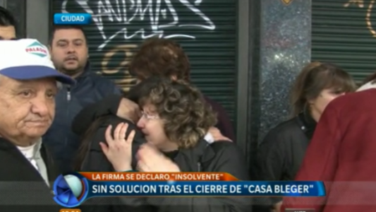 Trabajadores de "Casa Bleger" continúan en vilo