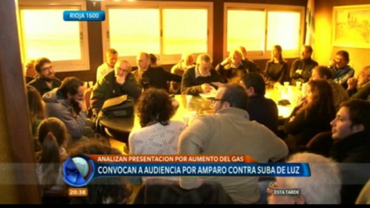 Comerciantes y trabajadores reclaman que se retrotraigan las tarifas de luz y gas