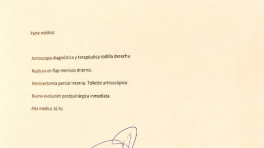 Tras la intervención quirúrgica en su rodilla, Macri "se encuentra bien"