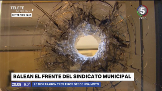 Balearon el frente del Sindicato de Trabajadores Municipales