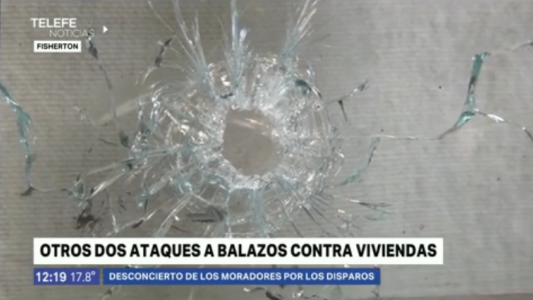 Balaceras en Fisherton: atacaron dos viviendas de la misma cuadra