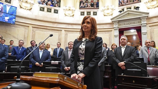 El Senado define hoy si autoriza los allanamientos a Cristina Kirchner