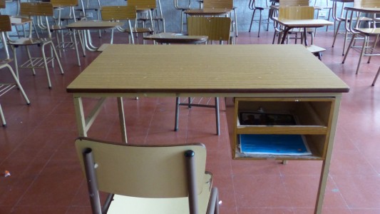 Los docentes de la UNR continúan con el paro por tiempo indeterminado