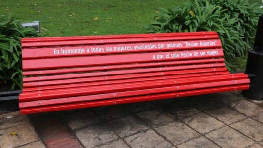 #NiUnaMenos: familiares de víctimas de violencia de género realizaron una intervención