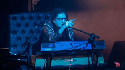 Charly tocó en Córdoba y disparó contra Mauricio Macri