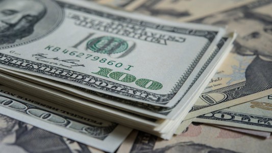 El dólar cerró la semana a $37,40