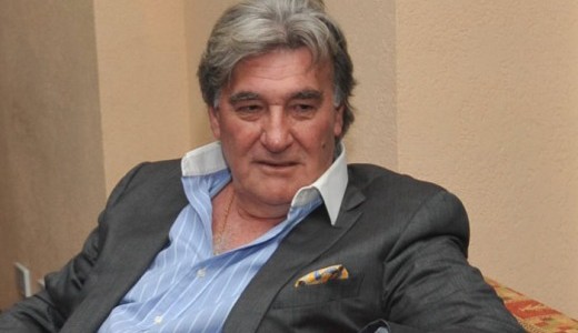 FIFA designó presidente de la comisión normalizadora de la AFA a Armando Pérez