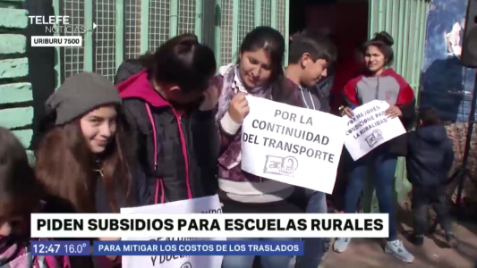 Abrazo solidario por subsidios a escuelas rurales