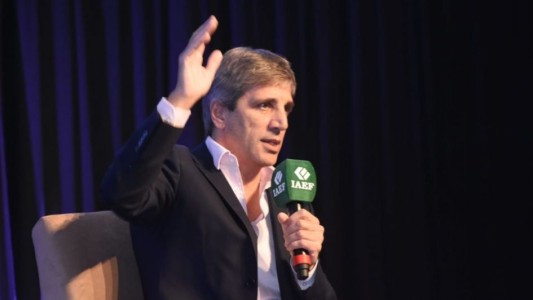 Luis Caputo, tras la calma de los mercados: "Salir de la recesión será lento y doloroso"