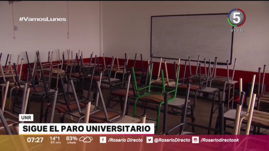 Los docentes de la UNR resuelven en asamblea la continuidad de la medida de fuerza