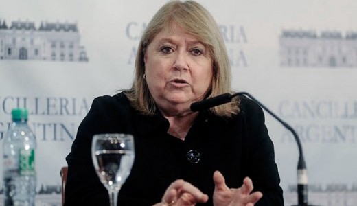 Malcorra anticipó que hará "ajustes de estructura" en la Cancillería