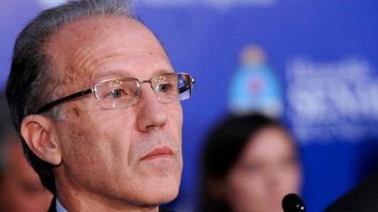 Se completan los cinco miembros de la Corte con la jura de Carlos Rosenkrantz