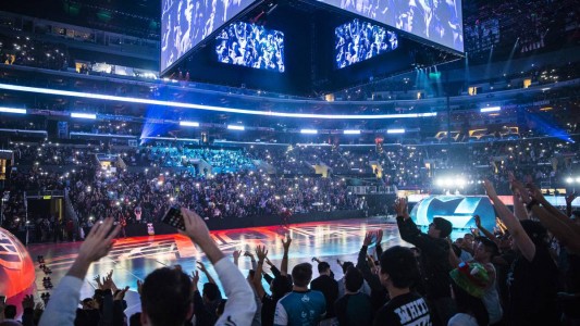 Dos argentinos jugaron la final del videojuego más popular del mundo