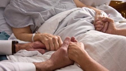 Crean el "programa nacional de cuidados paliativos" para enfermos de cáncer
