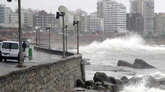 Ya hay más de 200 evacuados en Mar del Plata por el temporal que afecta a la Costa Atlántica