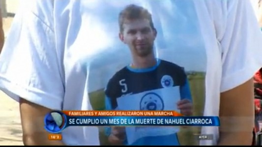 Familiares y amigos de Nahuel Ciarroca lo recordaron en la Calle Recreativa, a un mes de su muerte