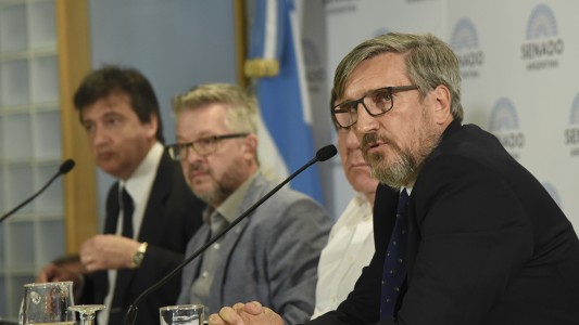 Confirman que en el ARA San Juan viajaba un miembro de Inteligencia de la Armada