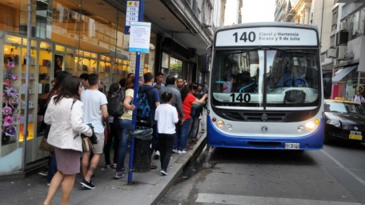 A partir del lunes, cuatro líneas de colectivo modificarán sus recorridos en el centro