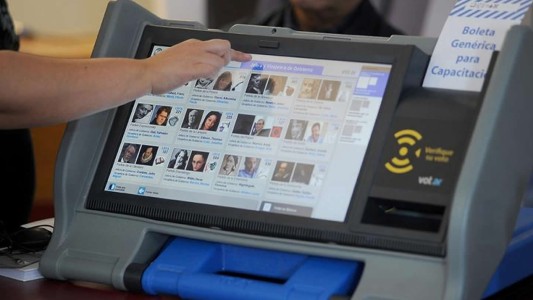 La Justicia Electoral pidió acelerar el tratamiento de la ley del voto electrónico y definir controles claros