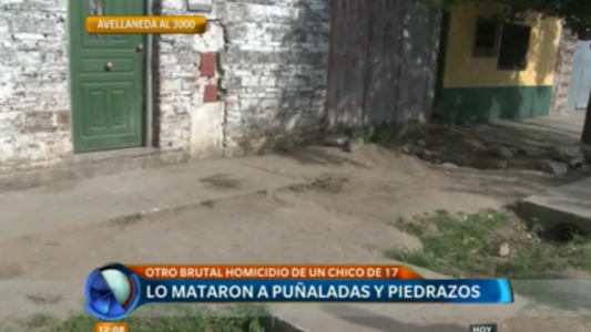 Mataron a un joven a puñaladas y piedrazos