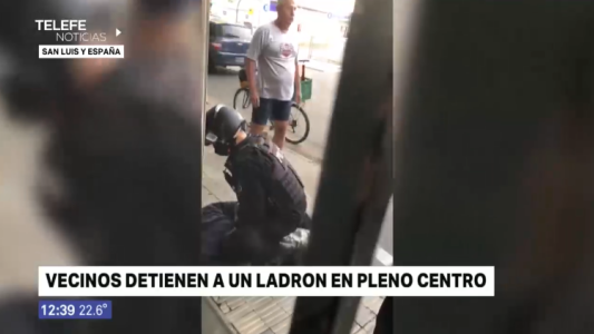 Vecinos detuvieron a un ladrón en pleno centro