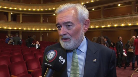 El director de la RAE opinó sobre el lenguaje inclusivo: "Es una falsa solución"