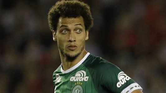 Chapecoense: uno de los sobrevivientes despertó del coma y no sabe que el avión se estrelló