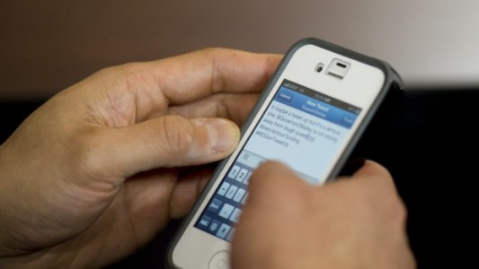 Twitter pidió a sus usuarios cambiar la contraseña por una falla de seguridad