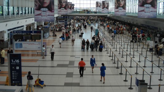 Los aeropuertos argentinos deberán proveer internet WiFi gratuito y de calidad por disposición oficial