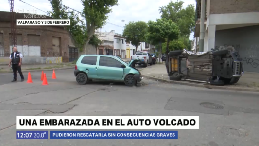 Violento choque y vuelco: cuatro personas resultaron heridas